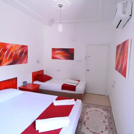 Kaktus Boutique * Side